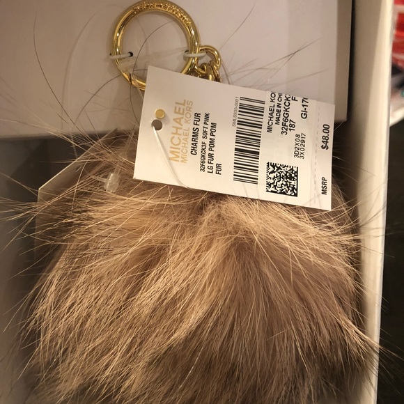 Michael Kors large fur Pom Pom keychain/bag charm - Picture 1 of 4